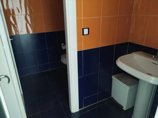 LOCAL COMERCIAL EN SAHAGUN — 14