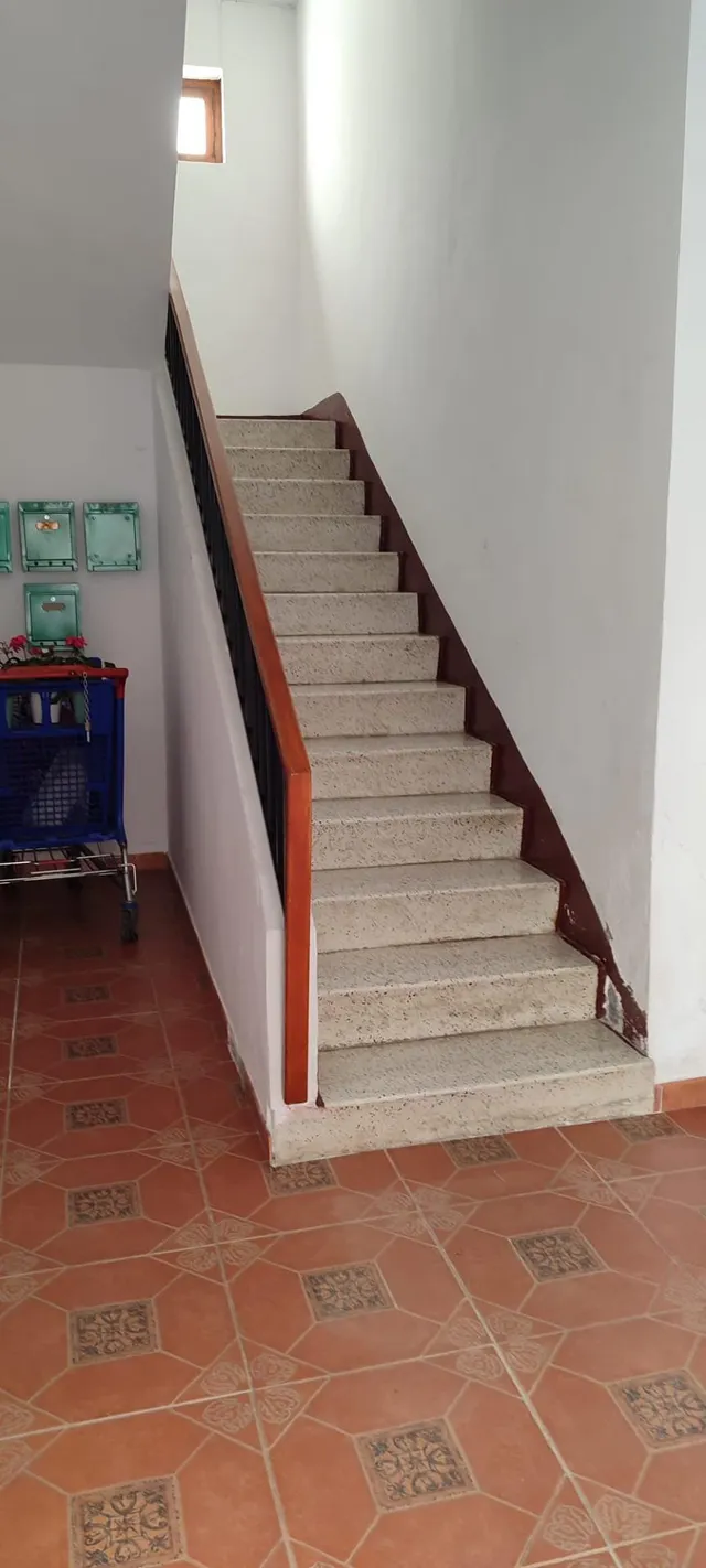 VENTA EN SERÓN ( ALMERÍA ) DE PISO CON TRES habitaciones. — 3