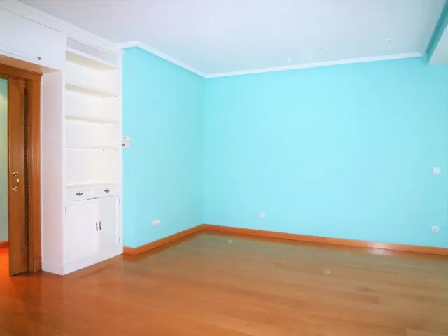 Se Vende Piso de 118 m2, reformado, en Don Jaime esquina Plaza del Pilar — 11