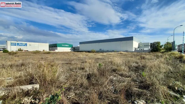 Industrial Madrid presenta este terreno en Getafe. — 3