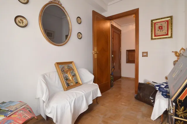Urbis te ofrece un piso en venta en zona San Juan, Salamanca. — 8