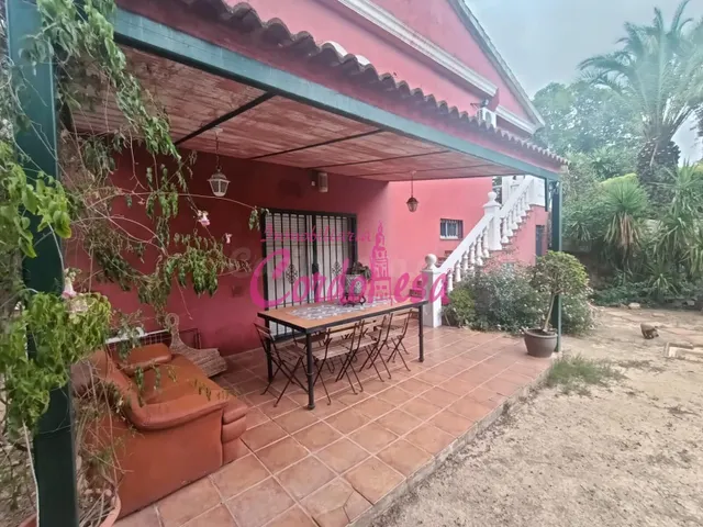 CASA EN CUEVAS BAJAS — 2