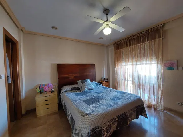 Vivienda Unifamiliar con dos pisos independientes — 48