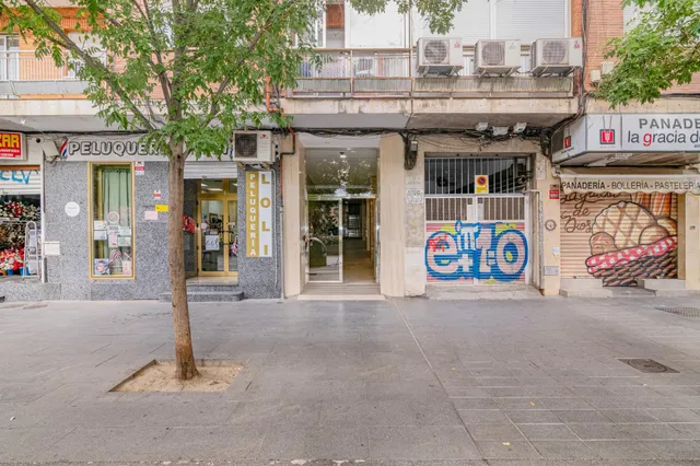 OPORTUNIDAD EN ALQUILER DE ESTUDIO EN CAMINO DE RONDA — 18