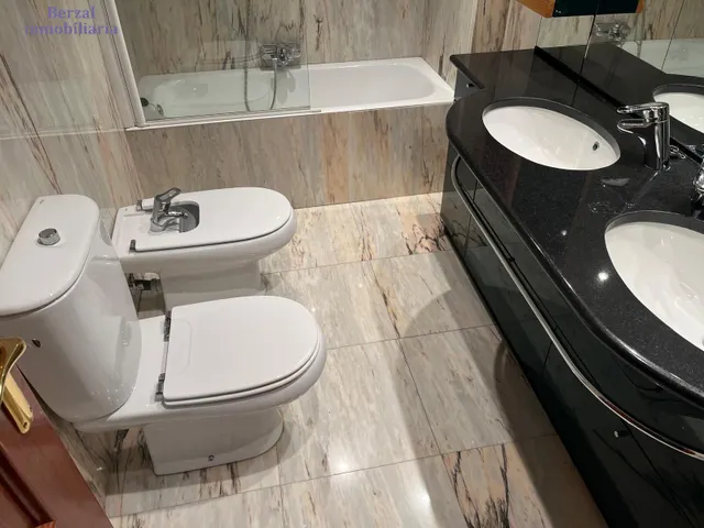 Extraordinario piso en el Espolón — 29