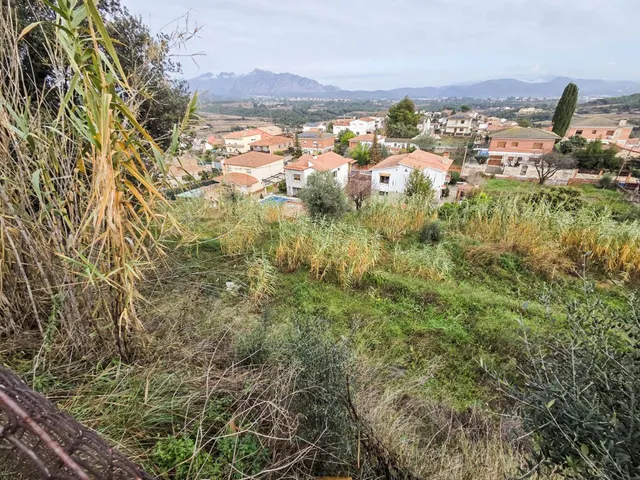 Terreno edificable de 3.636 m2 edificable en urbanización Can Parellada de Masquefa — 9