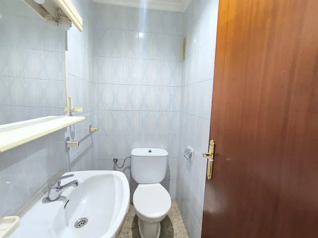 Amplio Piso en zona Plaza Crevillente con Ascensor — 29