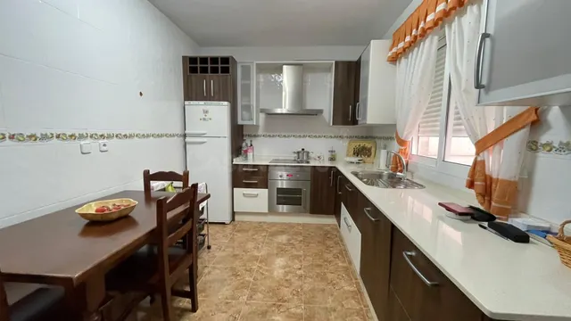 PISO EN VENTA EN EL CENTRO DE FUENTE ÁLAMO - foto 4