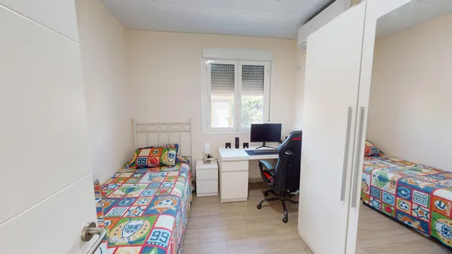 MAGNÍFICO CHALET EN ZONA LA JUNCOSA — 10