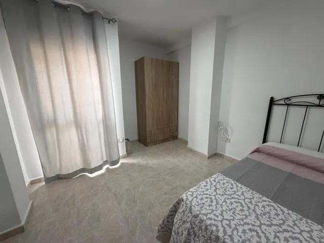 PISO ALQUILER LARGA DURACIÓN — 13