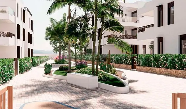 Planta Baja de Obra Nueva con Jardín y Terrazas a 600m del M - foto 5