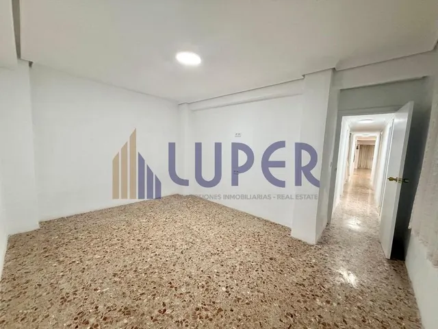 ¡luper inmobiliaria te presenta este amplio piso en venta en pleno centro de san vicente del raspeig! — 20