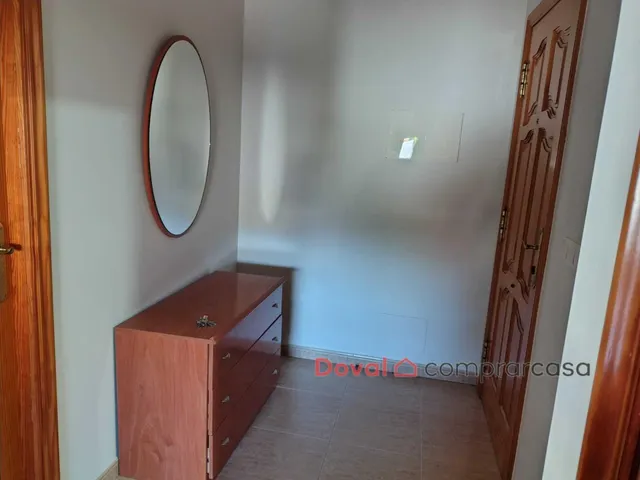Piso amplio y soleado en alquiler en O Porriño — 18