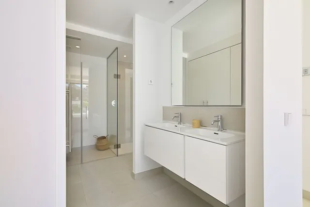 Adosado 4 habitaciones 183m² en venta - Centro — 24