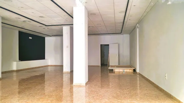 Local comercial 145m² en venta - Marbella — 14