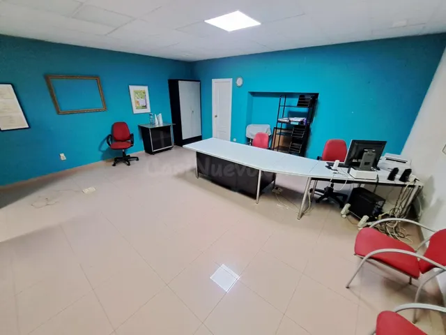 LOCAL ESQUINERO EN ALQUILER En Alzira – ZONA SANTOS PATRONOS — 3