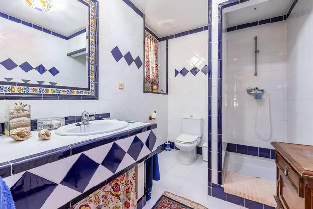 CHALET EN LOS DOLORES — 47