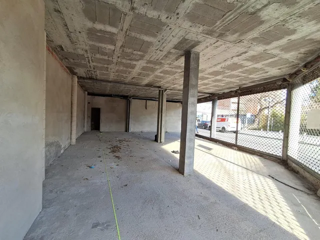 Local comercial en alquiler Igualada - poble sec — 3