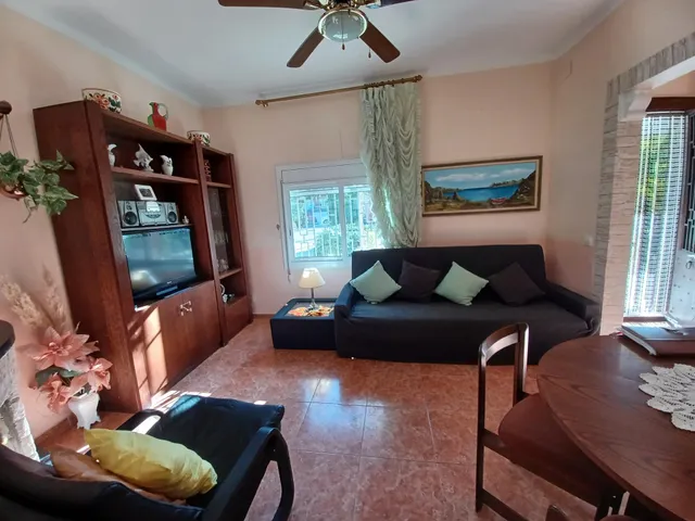 Casa única a la venta en la zona Pla de Sant Pere Les Salines Cubelles 1.170 m2 de parcela y POSIBIL — 31