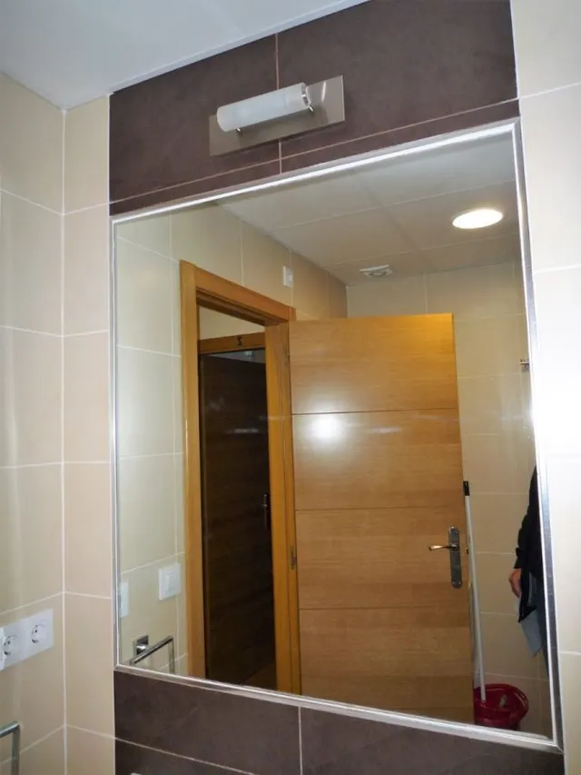 Piso 16 habitaciones en venta - Mercado — 17