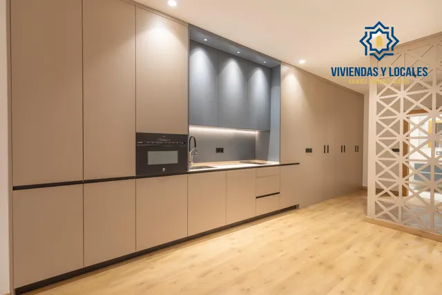 Moderno estudio tipo loft en urbanización villa pineda - zona villarejo — 2