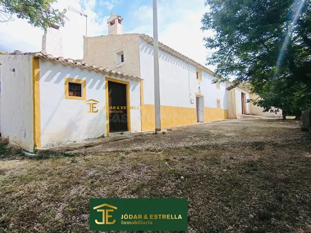 CASA CORTIJO EN CASTILLO XIQUENA - foto 2