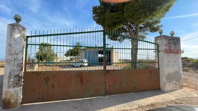Nave industrial 149m² en venta - Cánovas - Cuevas de Reyllo