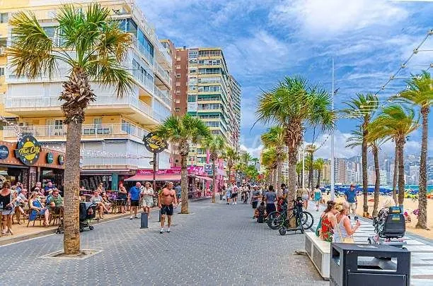 Oportunidad de Negocio en Benidorm - Rincón de Loix — 2
