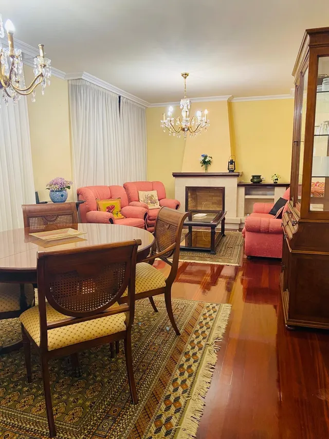 Chalet en Redondela con jardín y piscina — 21