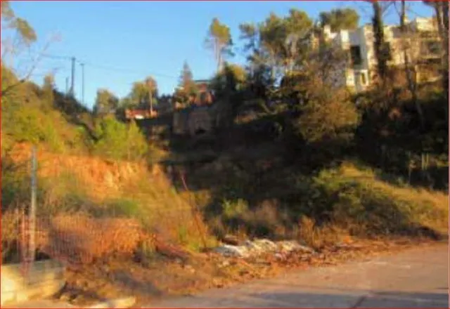 TERRENY EN VENDA A VALLIRANA, PROVÍNCIA DE BARCELONA — 3