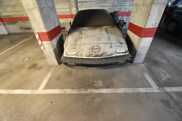 Plaza de párquing en venta coche pequeño - foto 2