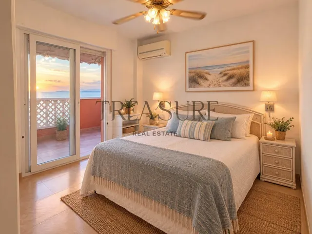 Ático dúplex en primera línea de playa con terraza 360° y at - foto 4
