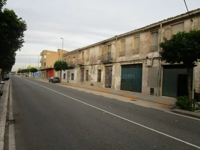 Solar urbano en Benimuslem (Valencia) - foto 4