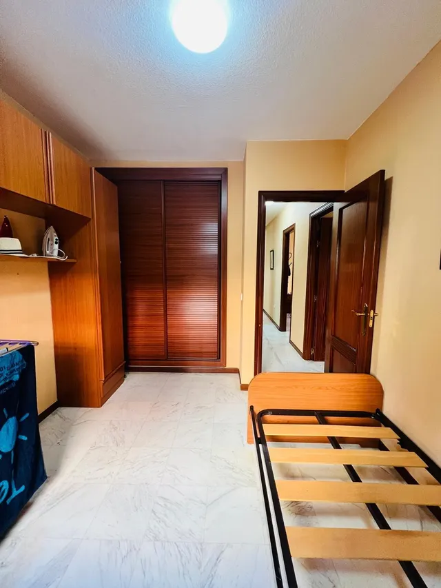Villa Isabel piso de tres habitaciones , dos baños , garaje y trastero — 7
