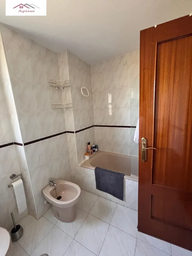 APARTAMENTO DE UN DORMITORIO EN FUENTEZUELAS — 11