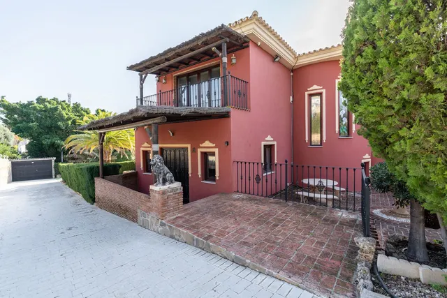 Chalet 7 habitaciones 735m² en venta - Centro — 30