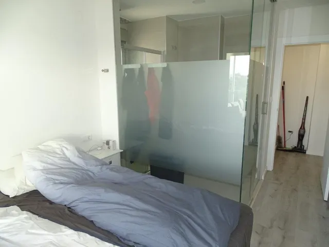 LUJOSO ÁTICO CON ESPECTACULAR TERRAZA Y SOLARIUM — 16
