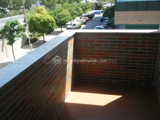 Apartamento con garaje - foto 5