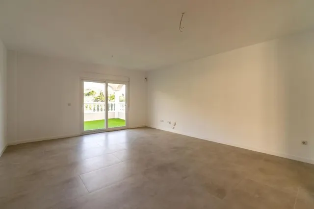 Casa 3 habitaciones 246m² en venta - Pueblo Acantilado - Lanuza — 18