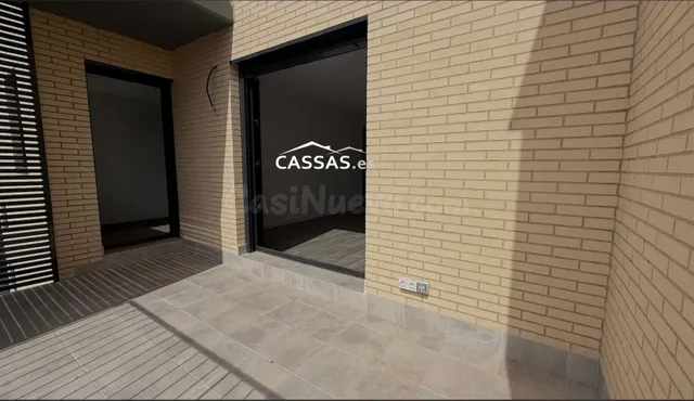 ALOVERA - Obra nueva. Ático con terraza de 10 m2, 3 habitaciones, 3 baños, 2 plazas de garaje, Trastero y piscina. — 3