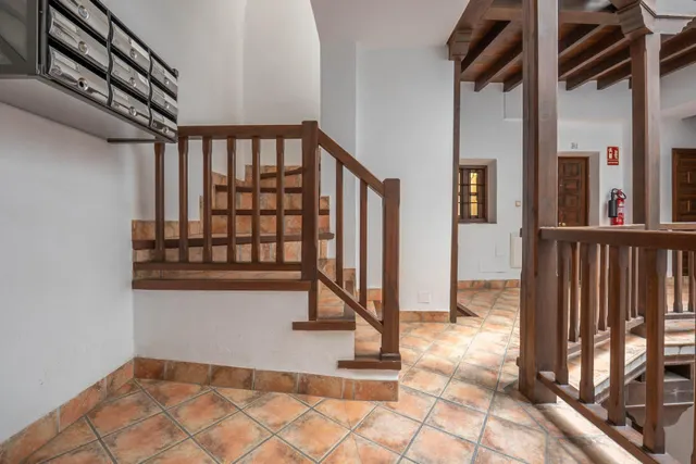 VENTA DE CÉNTRICO PISO DÚPLEX EN CALLE ELVIRA - GRANADA — 6