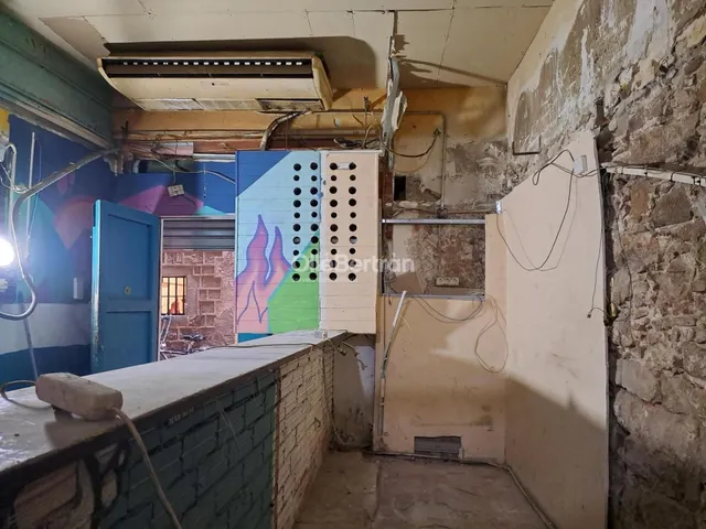LOCAL COMERCIAL EN VENTA EN CALLE DEL CORREU VELL — 4