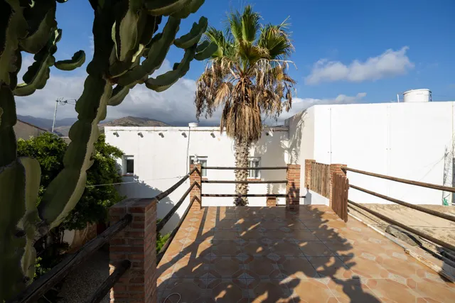 ¡Espectacular vivienda con vistas increíbles al mar y montaña! — 21