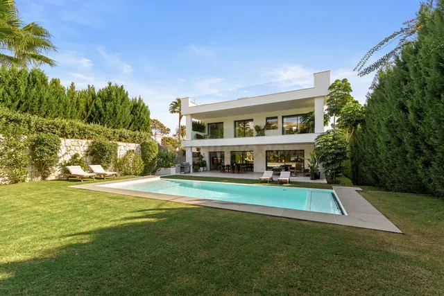 Chalet 5 habitaciones 517m² en venta - Marbella - foto 2