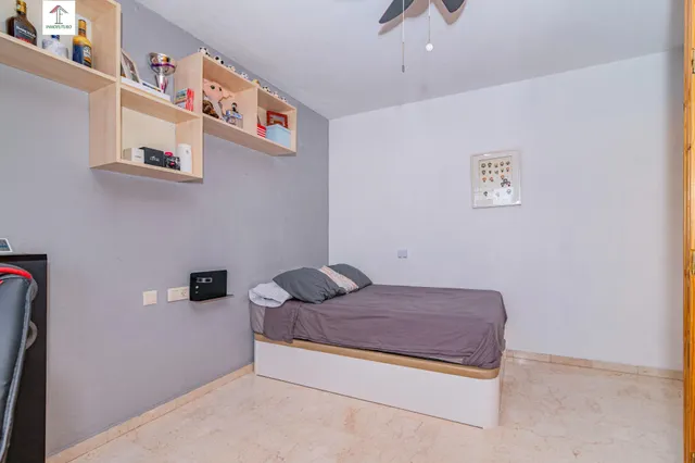 ¡AMPLIA CASA DE 4 DORMITORIOS, 3 BAÑOS Y CALEFACCIÓN CENTRAL EN LA ZUBIA! ✨ — 34