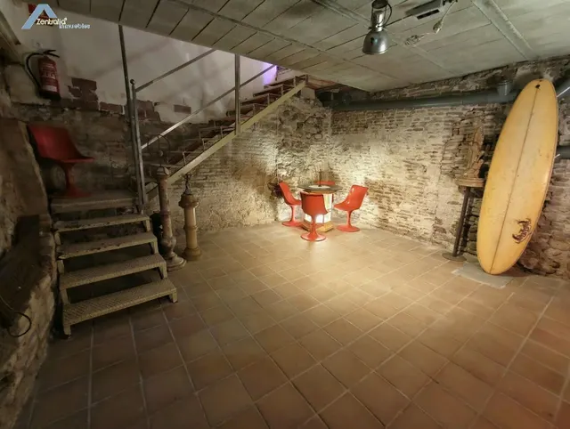 EXCLUSIVO LOCAL EN ZONA CALLE ALFONSO — 26