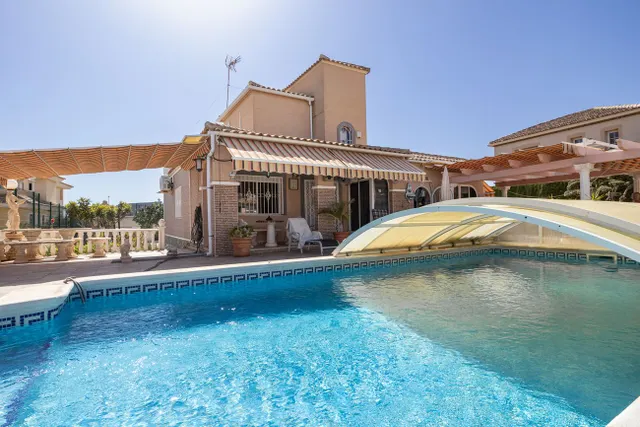 Villa 4 habitaciones 180m² en venta - Lomas de Cabo Roig — 32