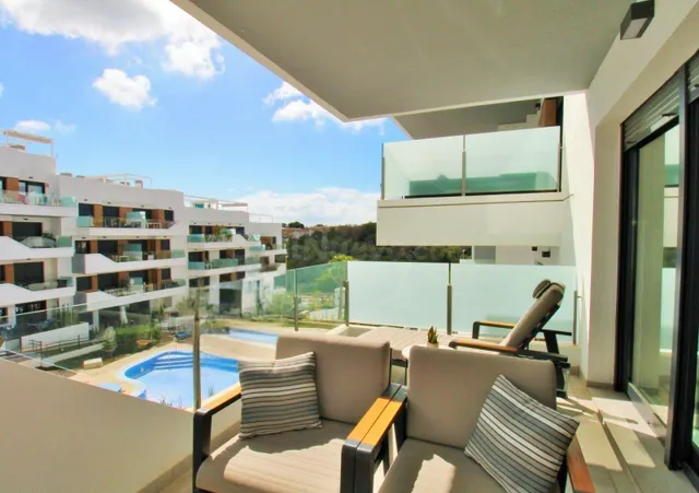 Apartamento moderno con vistas a la piscina en Residencial A - foto 3