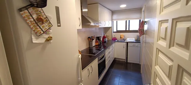 Buen apartamento con buena terraza, cerca del centro de Palamos — 16