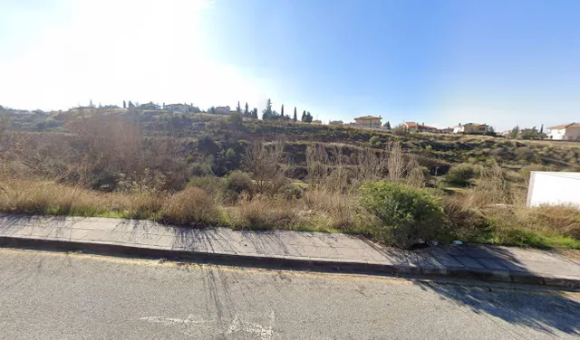 Terreno urbano en venta en La Zubia - Calle Cubillas — 5